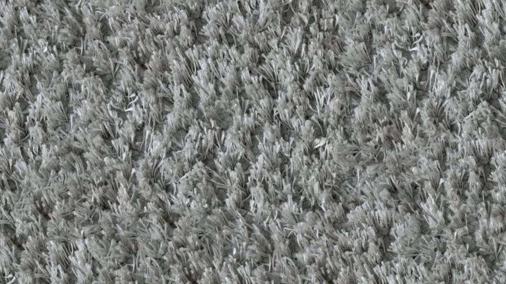 How to remove tea stain from wool carpet?