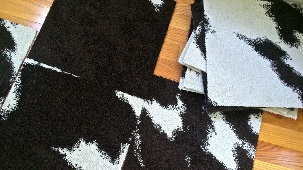Does vacuum remove dirt from carpet?