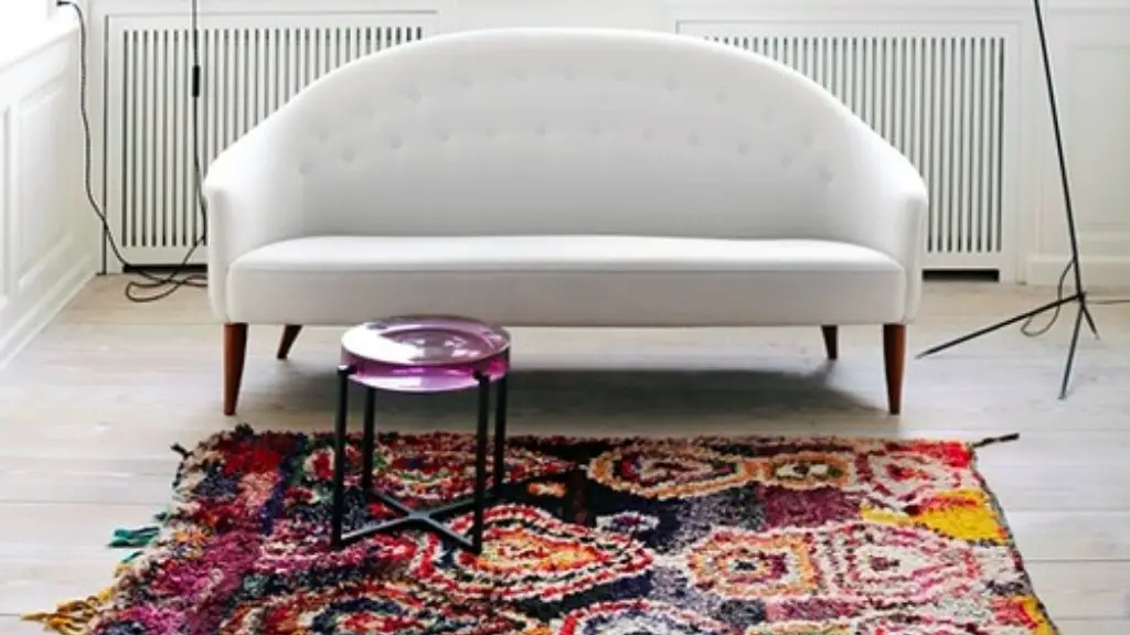 Does baking soda remove urine odor from carpet?